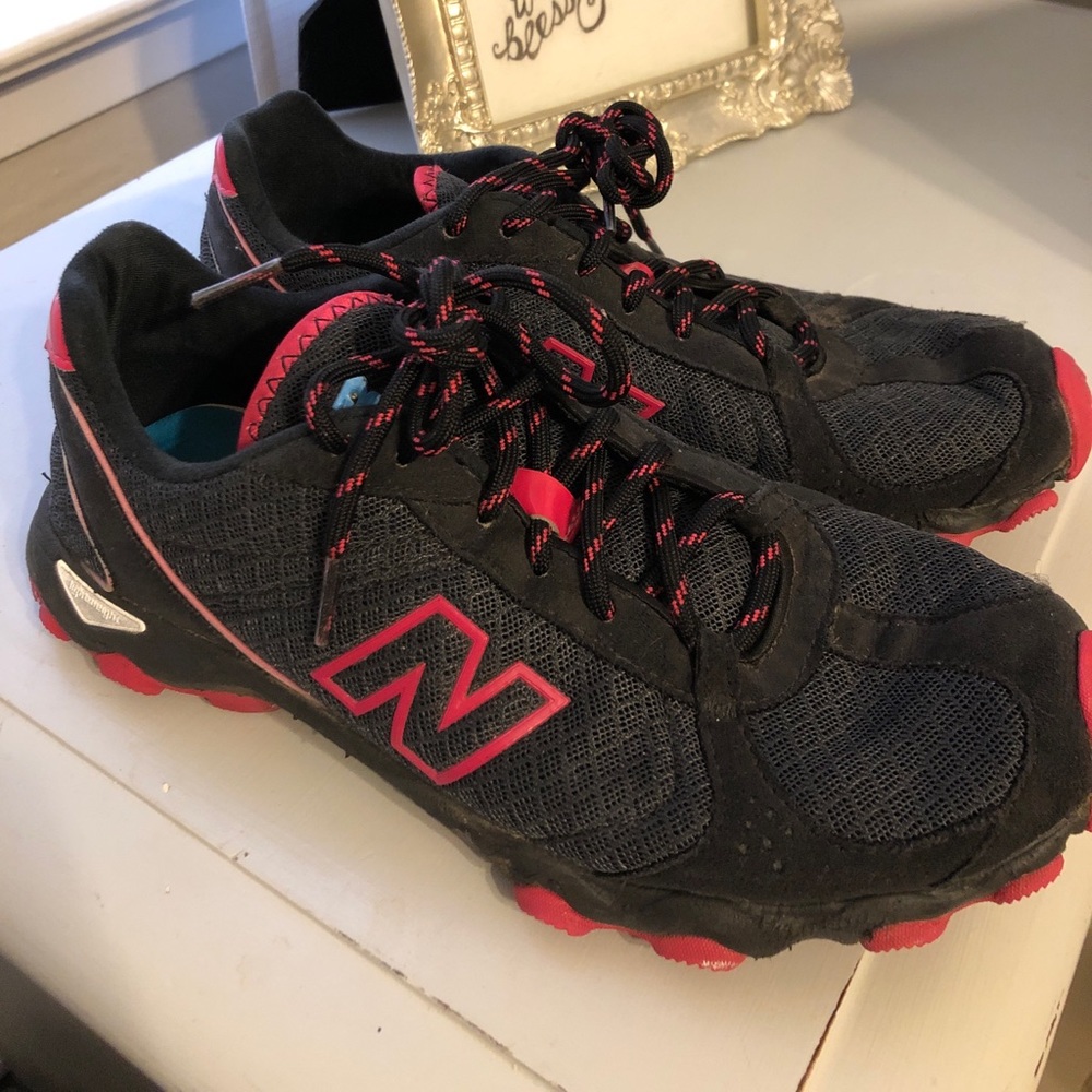 New Balance Grey and Pink